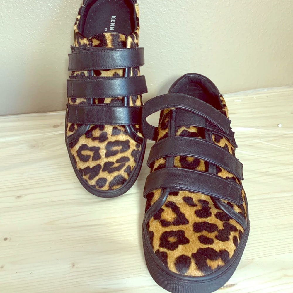 Kenneth Cole leopard shoes